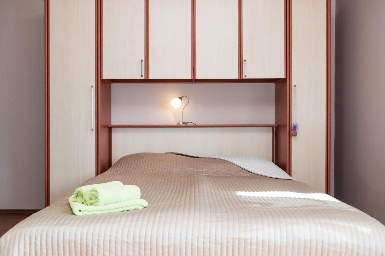 Apartments Karmen 1 ซริกเวนิซา ภายนอก รูปภาพ