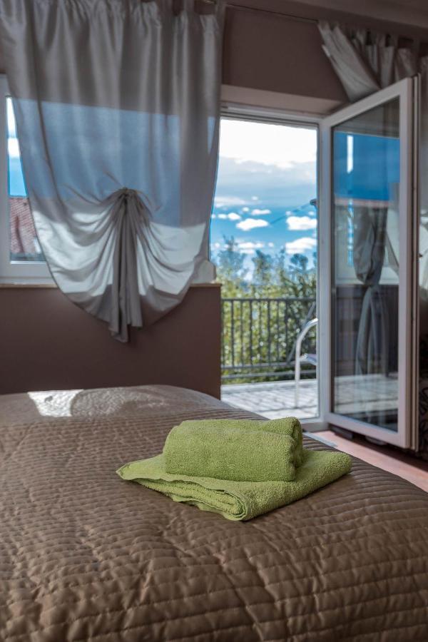 Apartments Karmen 1 ซริกเวนิซา ภายนอก รูปภาพ